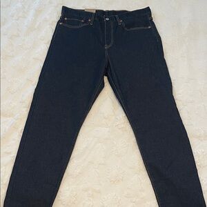 Levi's Dark Blue Men's Straight Jeans. New size waist 31